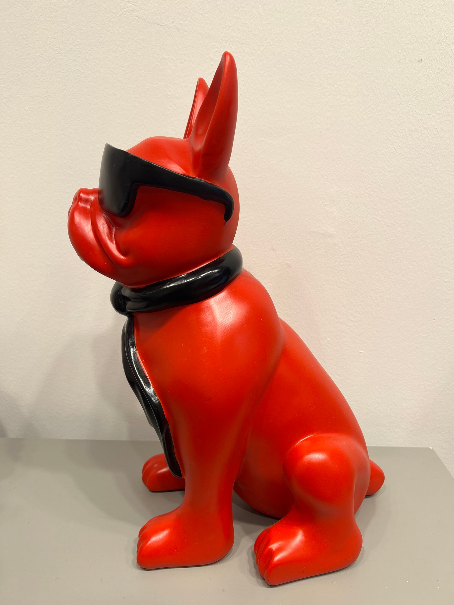 Bulldog met bril - Rood